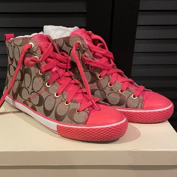 Coach  8.5 Signature Pink high top sneakers BARBIE BARBIECORE - Picture 6 of 7